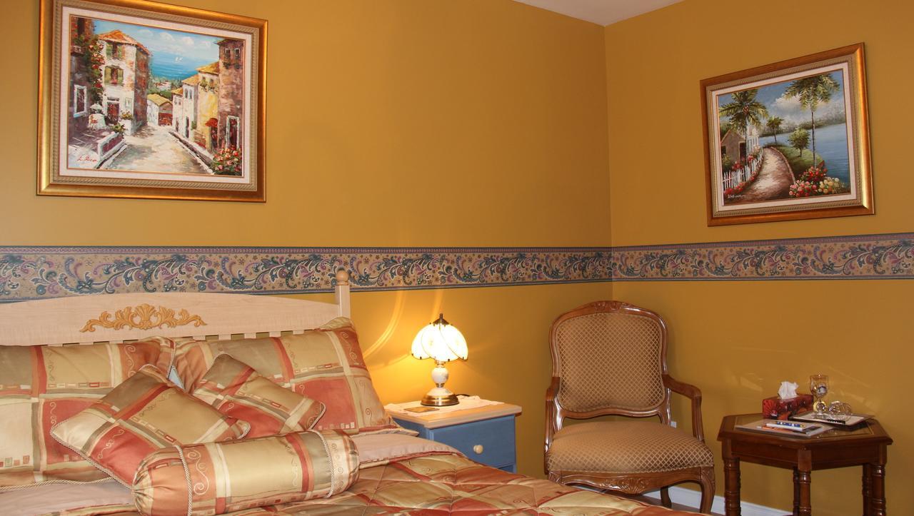 Arkadia Eastman B&B Extérieur photo