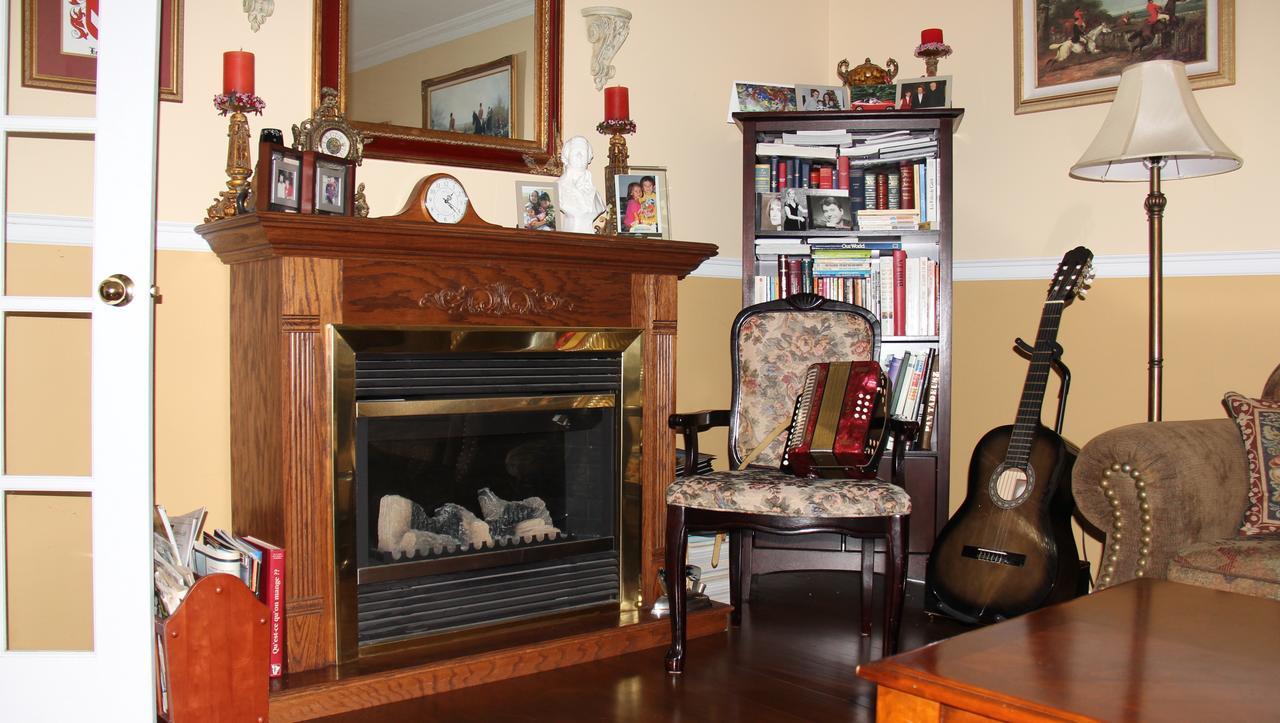 Arkadia Eastman B&B Extérieur photo