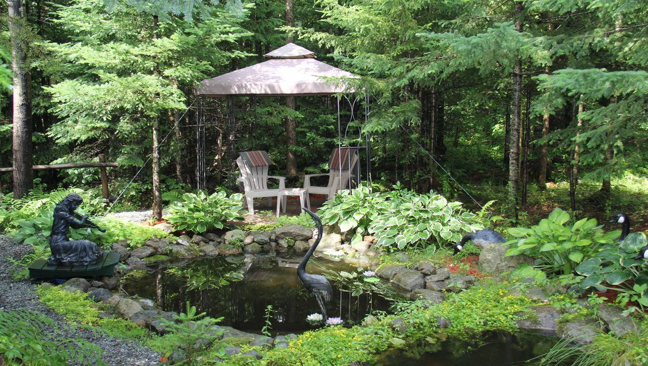 Arkadia Eastman B&B Extérieur photo